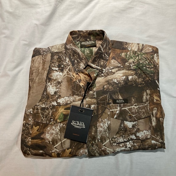 Von Dutch Woodland Camo L/S Shirt Men’s size medium NWT! $79.50!